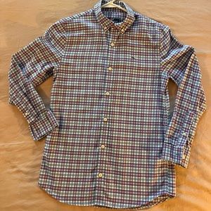 Vineyard Vines Oxford. Size M (12 - 14)